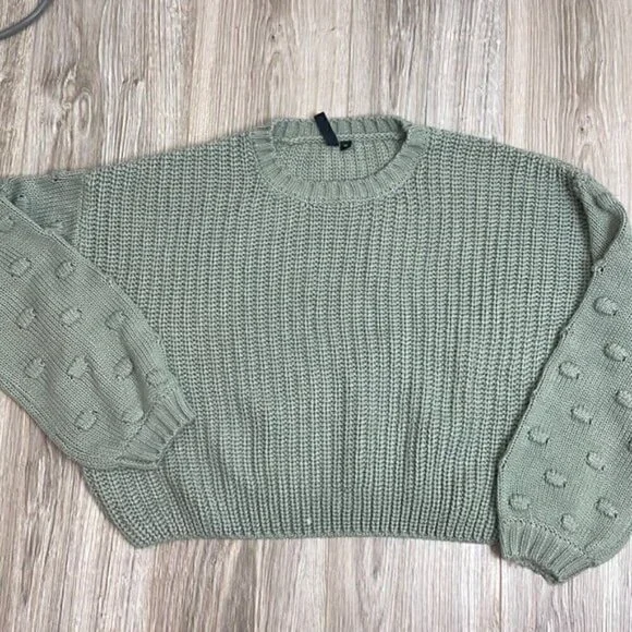 Moon & Madison cropped green sweater  with ballon sleeves size medium - Picture 2 of 7